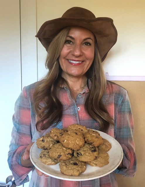 Me, myself and I, Bita with a plate of cookies