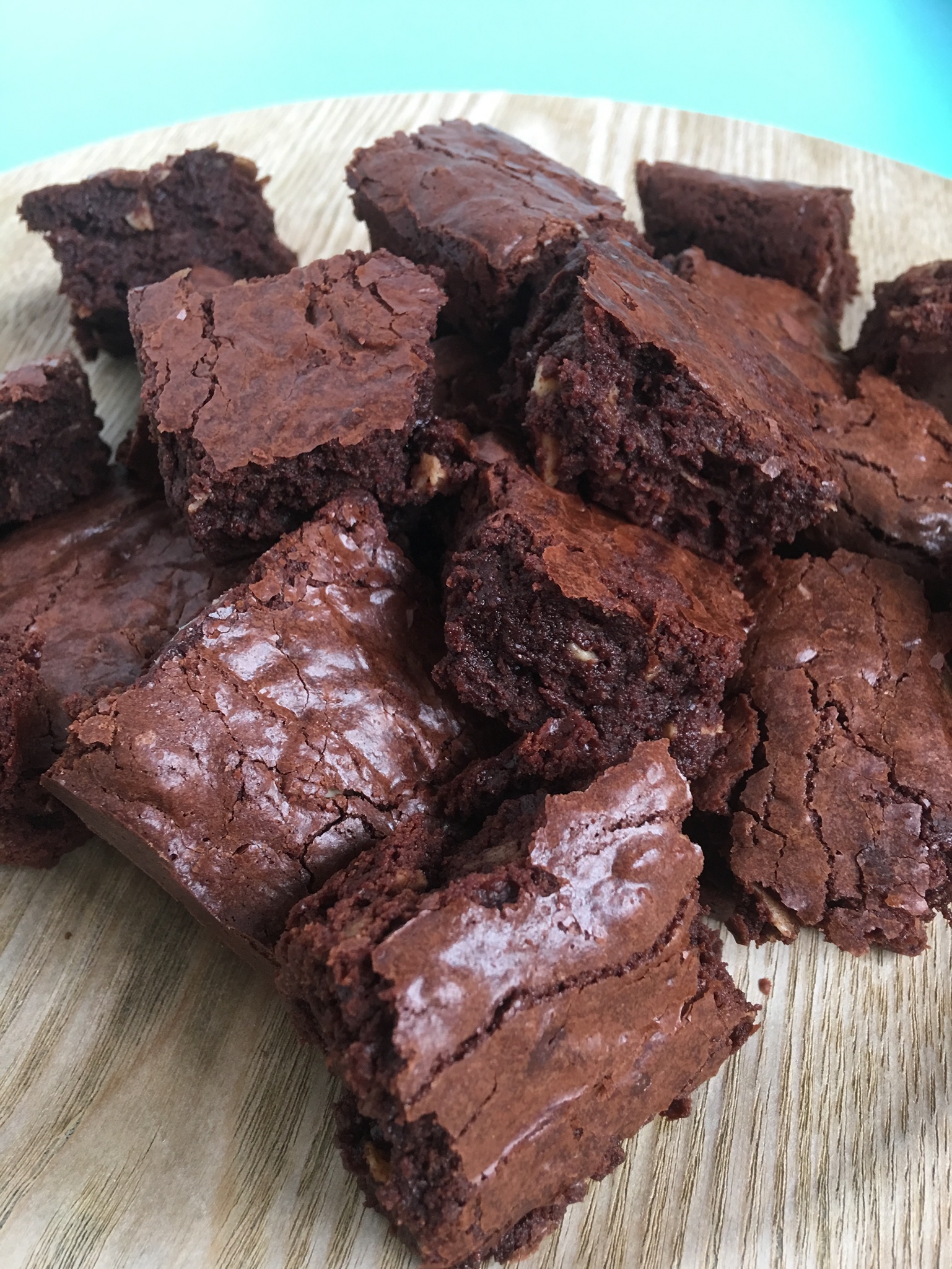 granola brownies