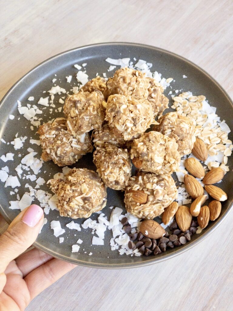 Coconut Energy Balls