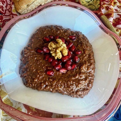 vegan, pomegranate, walnut, fesenjoon, persian, dip, snack, healthy, fesenjan